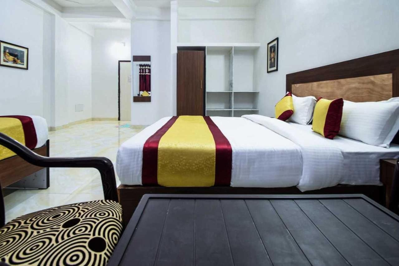 Collection O Vallabh Villas Udaipur Buitenkant foto